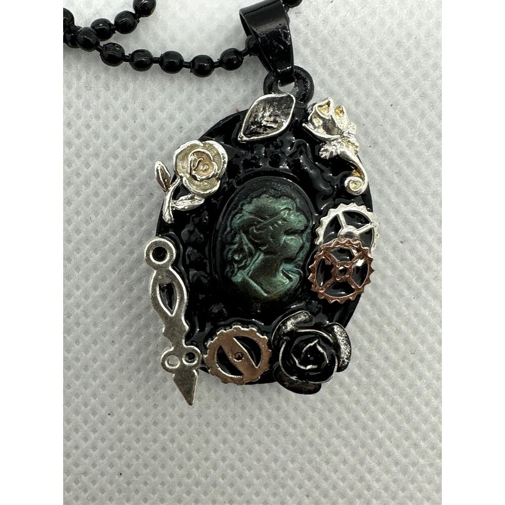 Steampunk Black and Green Lady Cameo